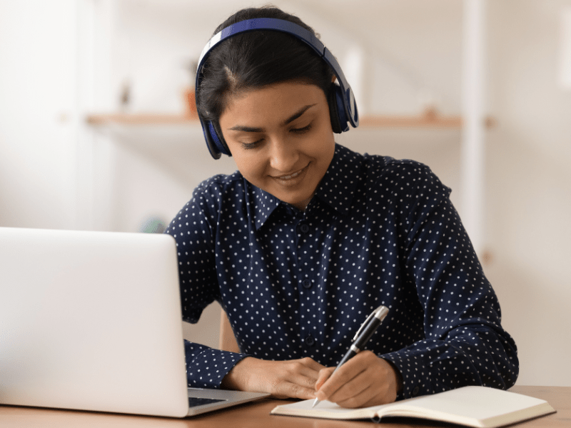 Child exploring Florida Scholarship Programs Overview and online class